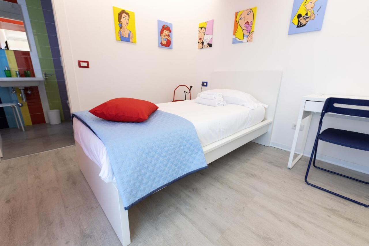 Valmontone Travel Rooms מראה חיצוני תמונה