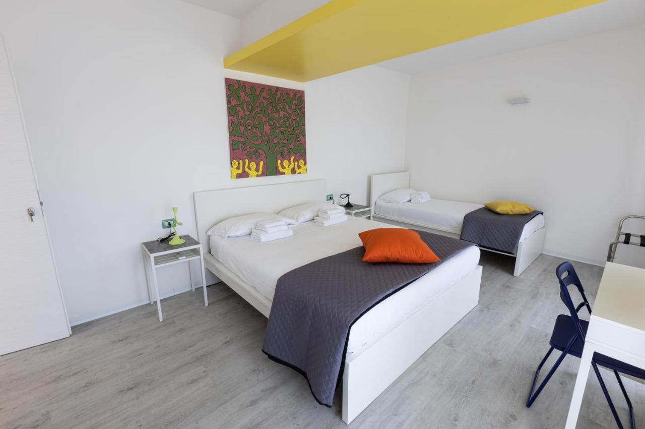 Valmontone Travel Rooms מראה חיצוני תמונה